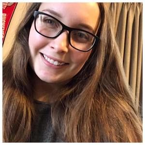 Meet your Posher, Casey